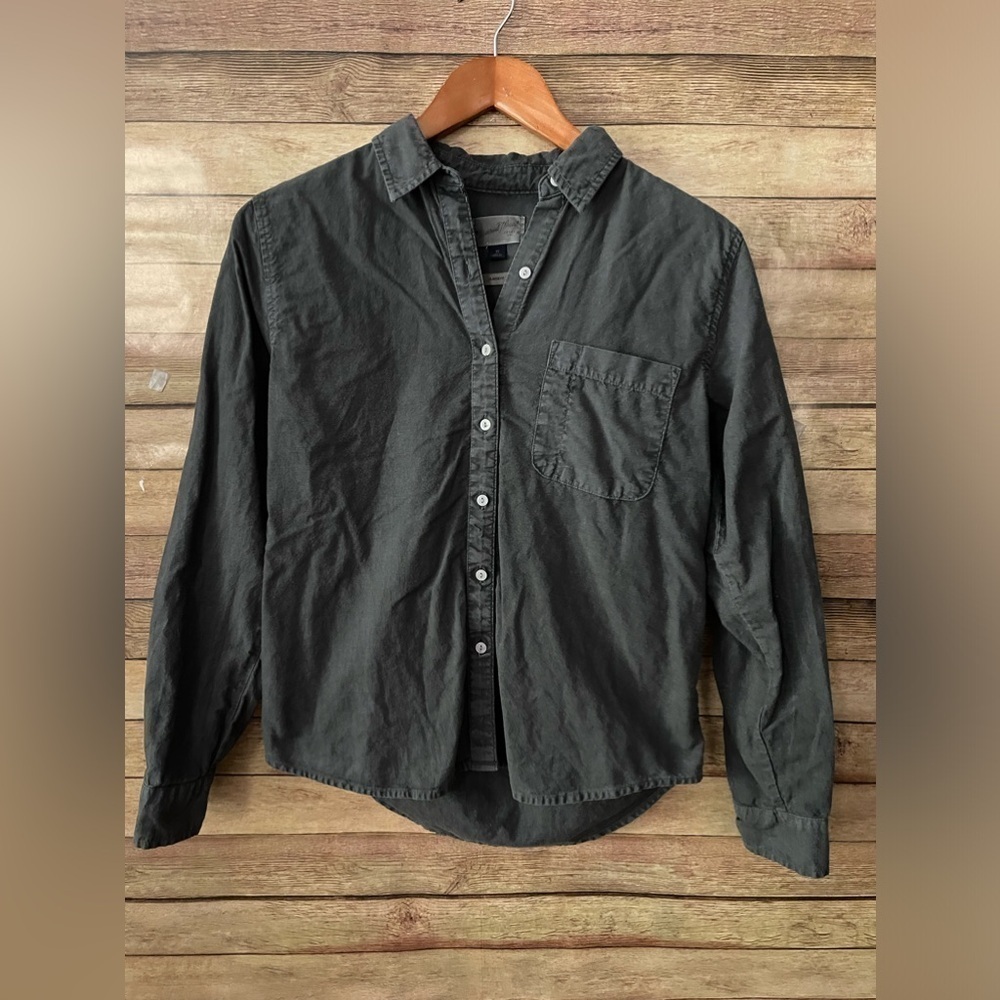 Universal Thread Womens Button Down Chambray Shir… - image 1